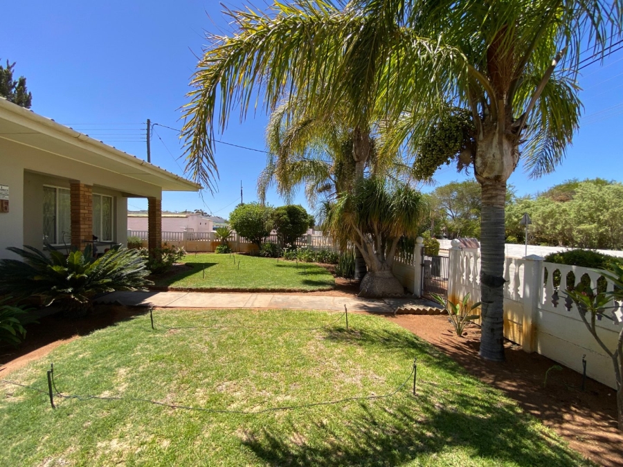 3 Bedroom Property for Sale in Vanrhynsdorp Western Cape